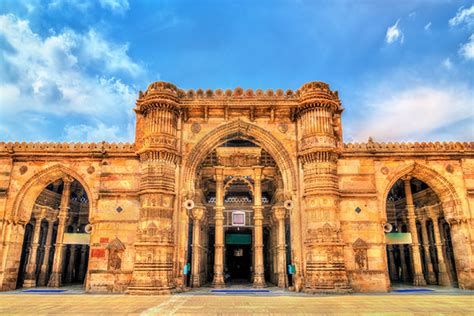 13 Best Historical Places in Ahmedabad (2022) - FabHotels