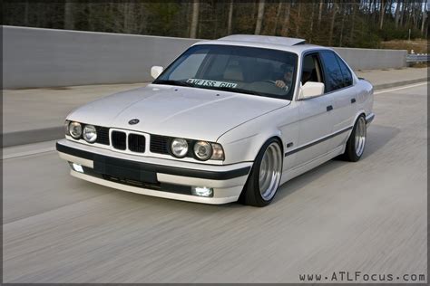 S52 E34 Alpine Weiss Acs Type 1 Rennsport Stance Stanced Low Rolling 1