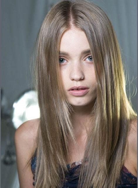 El castaño claro es uno de los colores más multifacéticos de la paleta. Te decimos de que color pintarte el cabello según tu signo ...
