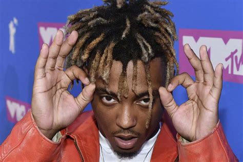 I.pinimg.com choose album covers from a wide selection of genres and artistic styles. Juice WRLD Will Replace Future on Nicki Minaj European Tour