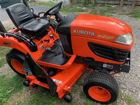 60in Kubota Bx2360 Compact Utility Tractor W 423 Hours 135 A Month