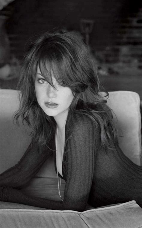 Emma Stone Hot Bw Photoshoot Hd Mobile Wallpaper Hottest Celebrities Beautiful Celebrities