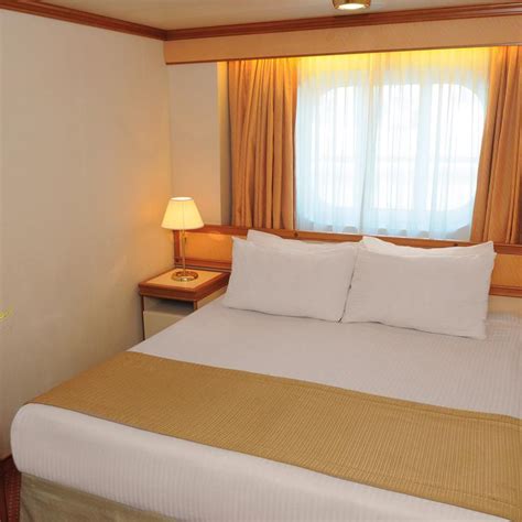 Maybe you would like to learn more about one of these? Cabins on Diamond Princess | Iglu Cruise