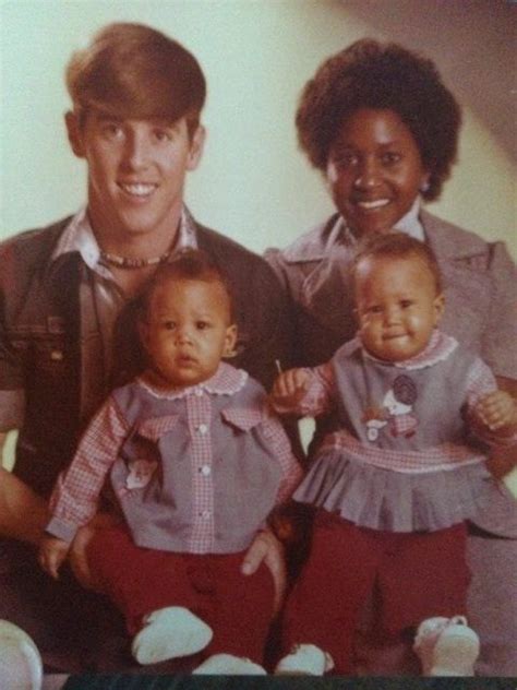 She is presently aged 40 years old. 1000+ best images about Celebrity Families on Pinterest ...