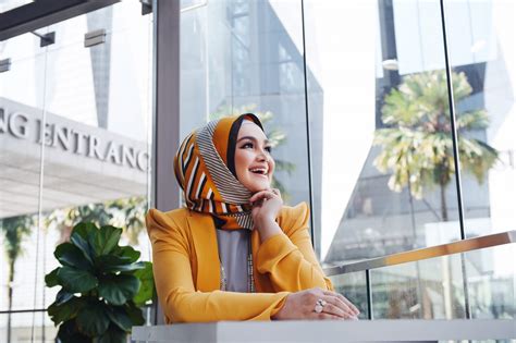 If you are looking to explore your voice, contact me by visiting. Selain Siti Nurhaliza, Penyanyi Ini Paling Banyak Distrim ...