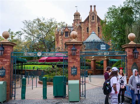 The Haunted Mansion Reopens After Four Days Of Unexpected Downtime At