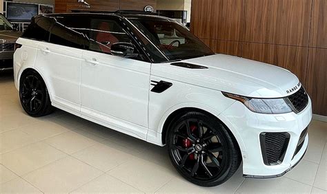 White And Black 2021 Range Rover Svr Gorgeous Suv