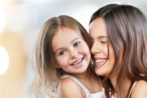Mother Daughter Relationship Healthy Ways To Build It Cap And Share
