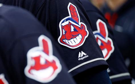 Get the latest news and information for the cleveland indians. Cleveland Indians podrían cambiar nombre por lucha contra ...