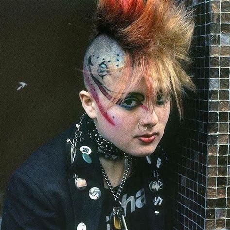 candid snapshots of 80s punk culture through an amazing instagram account ~ vintage everyday