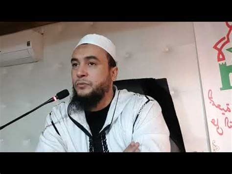 تفسير الافعى الصفراء في المنام الحيه صفراء فإنها تؤول بعدو فيه سقم وضعف الافعى الصفراء للمتزوجه اما ان تكون ضرة لك او عدوة تريد طلاقك وفراقك عن زوجك كفاك.الأعداء وأكل الثعبان الأصفر دلالة على الخير من بعد ضيق وتعب وأخذ الرائي لحقه ممن. ‫حية شيطانة حاسدة ساحرة سامة تسكن الرأس بالمأكول تتسبب في ...