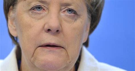 Angela Merkel Distrutta Dopo 17 Ore Di Eurogruppo La Cancelliera è