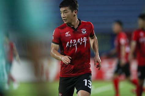 The team has suffered quite badly enough matches, but the steelyard stadium is a stronghold for the team. Preview: Sangju Sangmu vs Pohang Steelers - K League ...