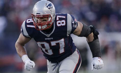 How Can Jets Contain New England Patriots Rob Gronkowski