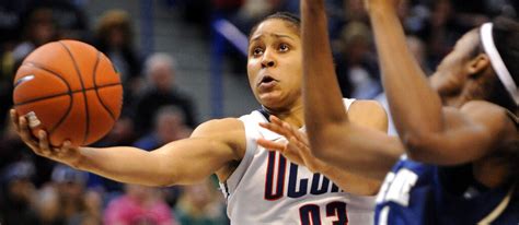 March Of Legends Top Women S Basketball Players Of Uconn
