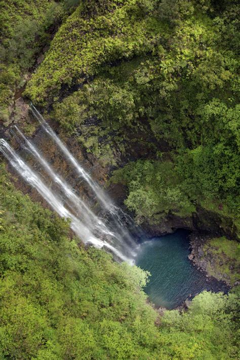 One Of Kauais Many Spectacular Waterfalls Kauai Waterfalls
