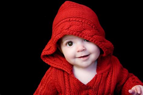 Lovely Baby In Red Wears Wallpapers And Backgrounds Full Hd Cute Baby