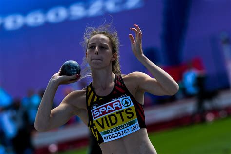 1 noor vidts (96) 2 esther trurpin (96) 3 annaelle nyabeu djapa (92) 5 maría vicente (01) 4 holly mills (00) 6 nina zheng (98) 7 marijke esselink (99) 8 antoinette nana djimou(85) altura. Noor Vidts Kogel Bydgoszcz 2017 | Atletieknieuws