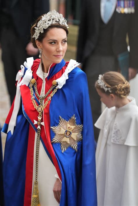 Watch Kate Middletons First Curtsey To King Charles Captured On