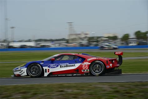 Daytona 24 Hours Preview Gt Le Mans And Gt Daytona The Checkered Flag
