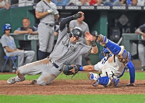 Uncle Mikes Musings A Yankees Blog And More Yankees Win Insane Game