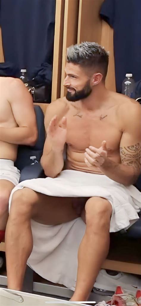 Olivier Giroud Naked Jogador Flagrado No Vesti Rio Pure Voodoo