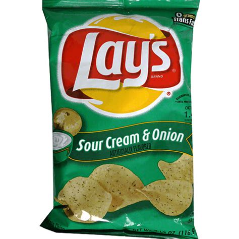 Lays Potato Chips Sour Cream And Onion Snacks Chips And Dips Foodtown