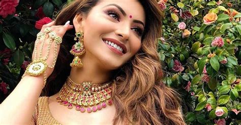 Actress Urvashi Rautela to be showstopper at Arab Fashion ...