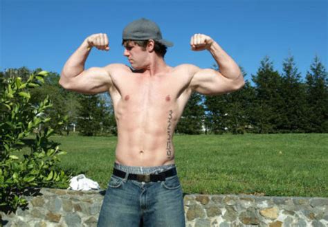 Shirtless Male Muscle Flexing Hot Jock Frat Babe Hot Guy PHOTO PINUP 4X6