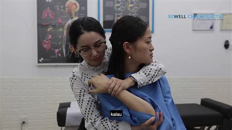 Fluktuasi kadar estrogen dapat memicu sakit kepala karena estrogen mengendalikan zat kimia di otak yang memengaruhi rasa sakit. Kenapa selalu sakit kepala? - YouTube