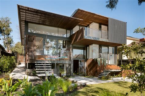 A Contemporary And Environmentally Friendly Home Designed To Integrate