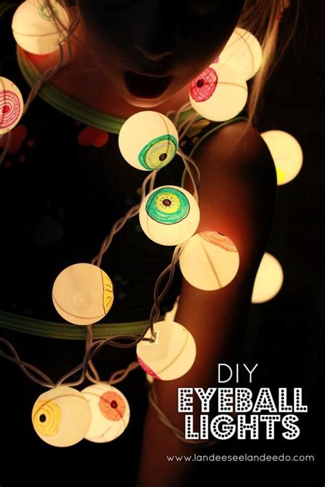 Nock me out where did ya get those eyes? Jeepers creepers, where'd you get those peepers? Learn ...