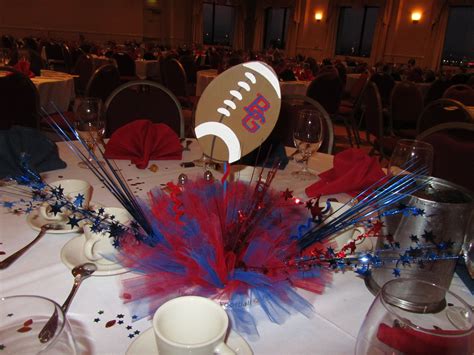Pin By Michelle Fuentes On Touchdown Football Banquet Centerpieces