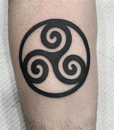 A Guide To Celtic Triskelion Tattoo Symbolism