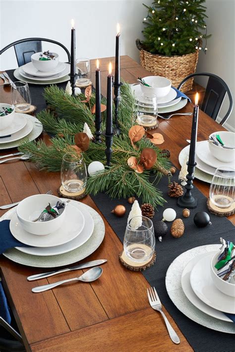 27 Gorgeous Christmas Table Decorations And Settings A Piece Of Rainbow