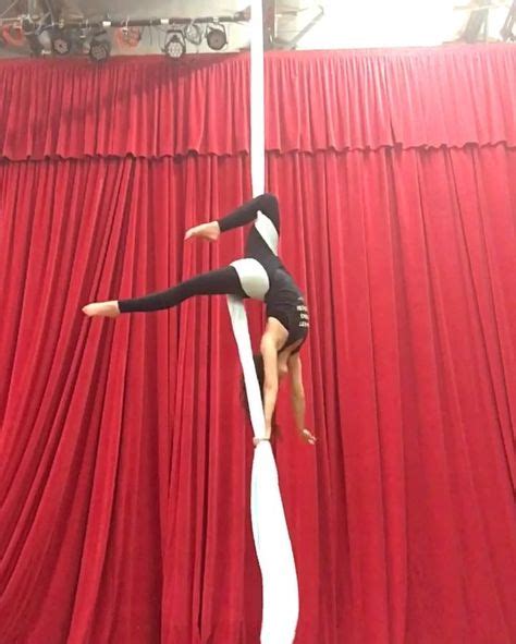 ideias de Tecido acrobático tecido acrobático tecidos dança aérea