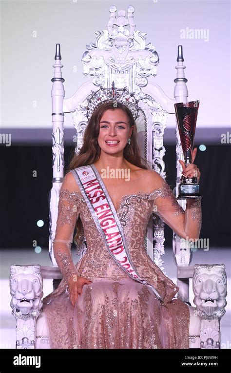 Miss Newcastle Alisha Cowie Is Crowned Miss England 2018 At Kelham Hall And Country Park Newark