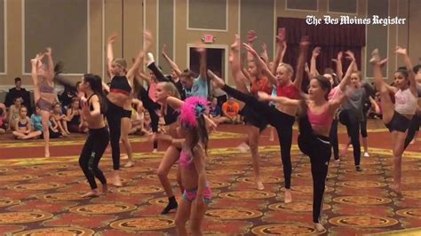 Iowan Maesi Caes Appears On Dance Moms