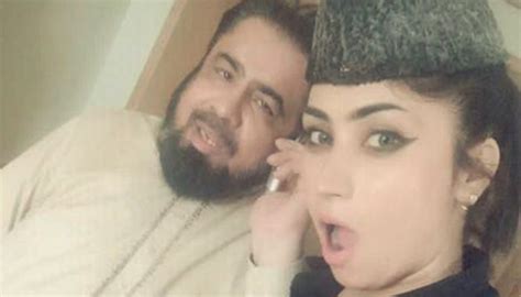 Pak Cleric Suspended After His Selfies With Controversial Model Qandeel Baloch Goes Viral Life