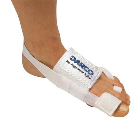 darco toe alignment splint supports post operative toe alignment and prevents slippage foot care
