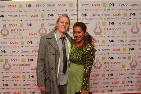 Olav mo grimdalen is a member of vimeo, the home for high quality videos and the people who love them. Chioma - Beauty Blogger: Spellemann Prisen: Red Carpet.