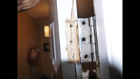 How to fix broken door hinge    