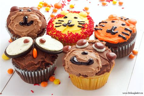 Zoo Animal Cupcakes Tutorial The Busy Baker