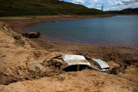 São Paulo Drought 2015 Photos Of Historic Water Crisis In Brazil Show