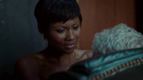 Emayatzy Corinealdi Nude Elizabeth Mclaughlin Sexy Hand Of God 2004