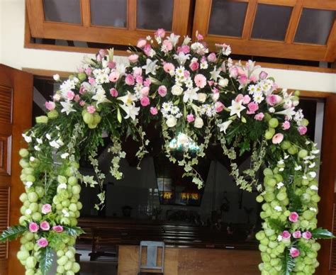Kirimkan ini lewat email blogthis! Rangkaian Bunga Mimbar Gereja - Gambar Rangkaian Bunga Altar Gereja - Gambar Terbaru HD : See ...
