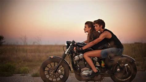 Motorcycle Love Riding Double Riding Bikes Girls Riding Motorcycle
