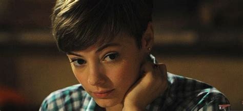 Dunque sale l'attesa per don matteo 13 che vedrà l'attore di 82enne veneziano lasciare la sua canonica per. Don Matteo 9: Laura è scomparsa nel nulla - Velvet Cinema ...
