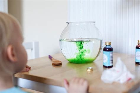 10 Easy And Cool Science Experiments For Kids Day Out With The Kids