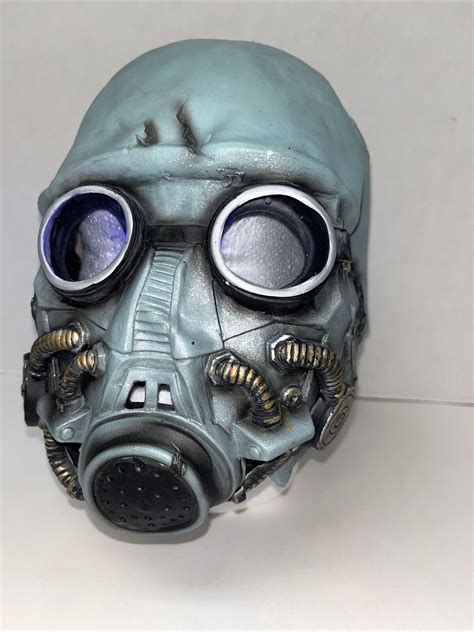 Ghoulish Storm Trooper Gas Mask Adult Latex Chemical Warfare Mask With